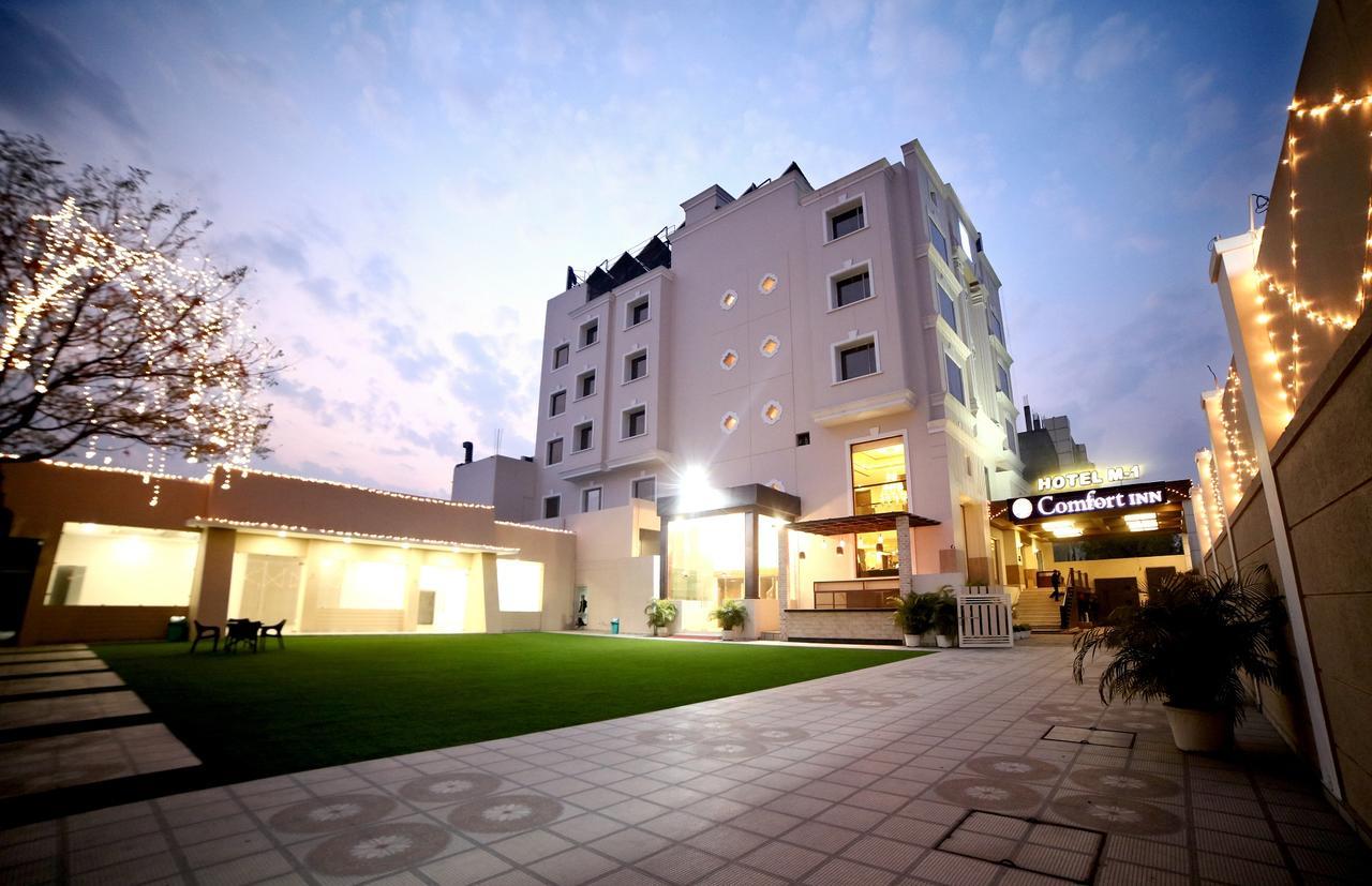 Hotel M1 Jalandhar Exterior photo