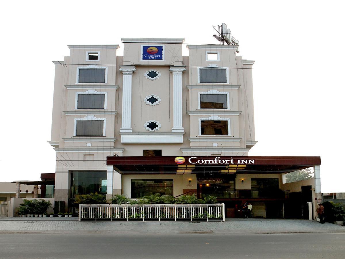 Hotel M1 Jalandhar Exterior photo